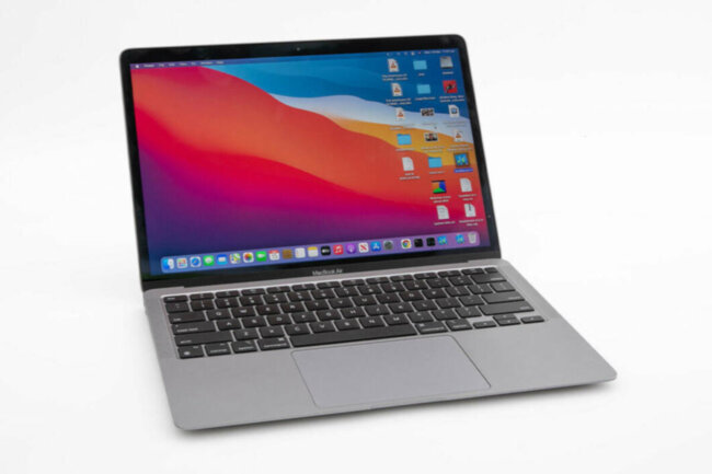 Ноутбук Apple MacBook Air A2337 M1 8 core 8Gb SSD256Gb/7 core GPU 13.3" IPS (2560x1600) Mac OS grey space WiFi BT Cam (MGN63HN/A)